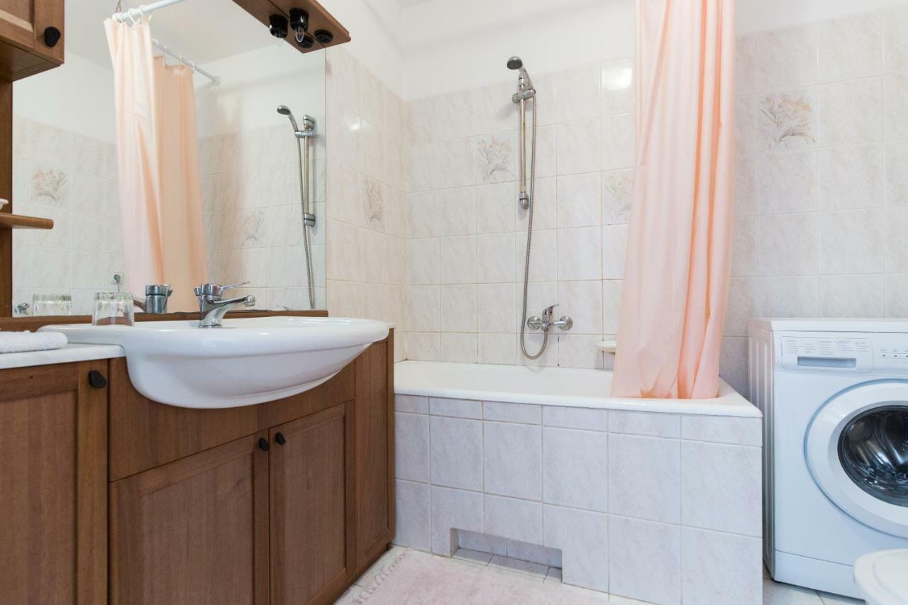 Apartment Pavacic 克尔克 外观 照片